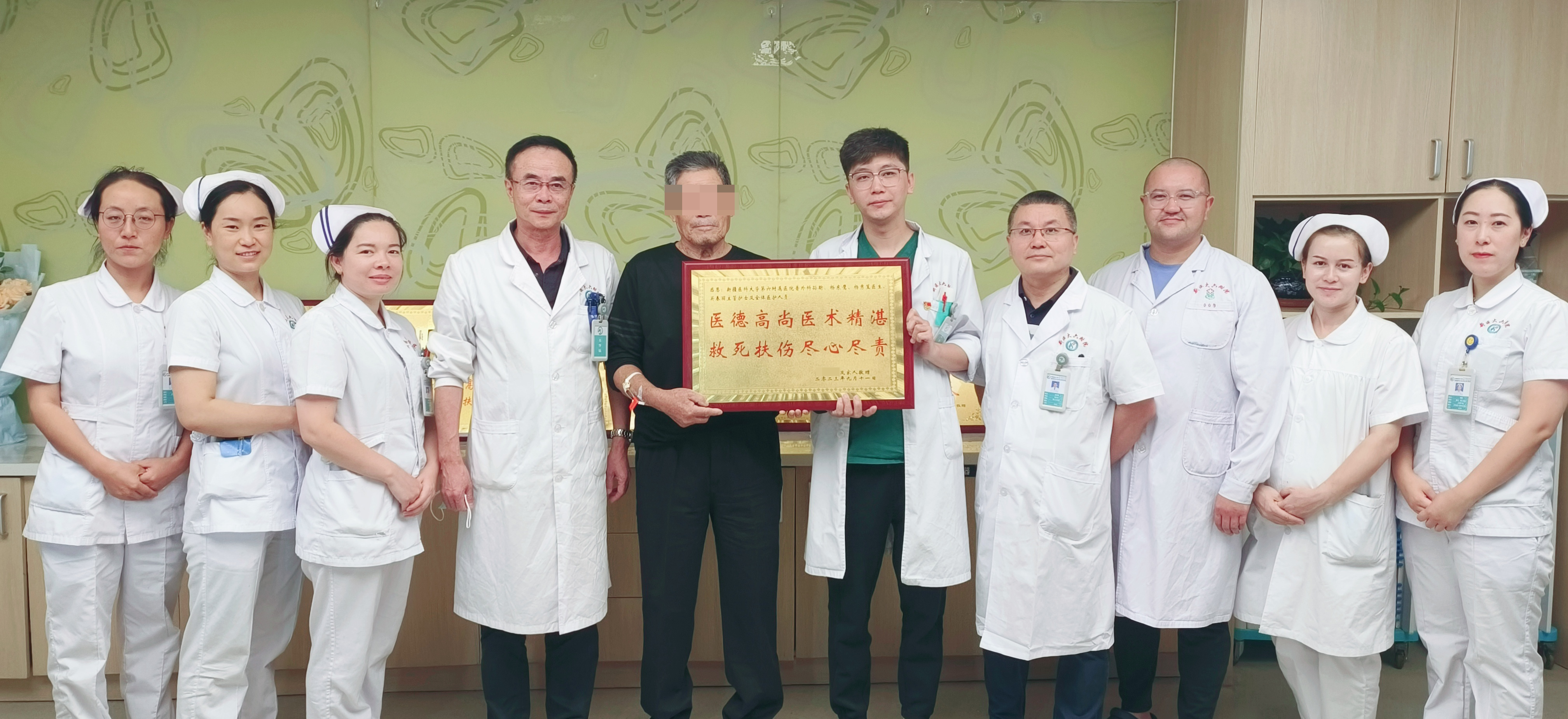“教科书式”左上腹脏器联合切除术,让高龄局部晚期胰腺肿瘤患者迎来生机!