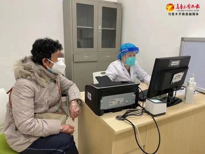 乌鲁木齐晚报:全院奔走的呼吸科医生玛依拉·阿不都克力木